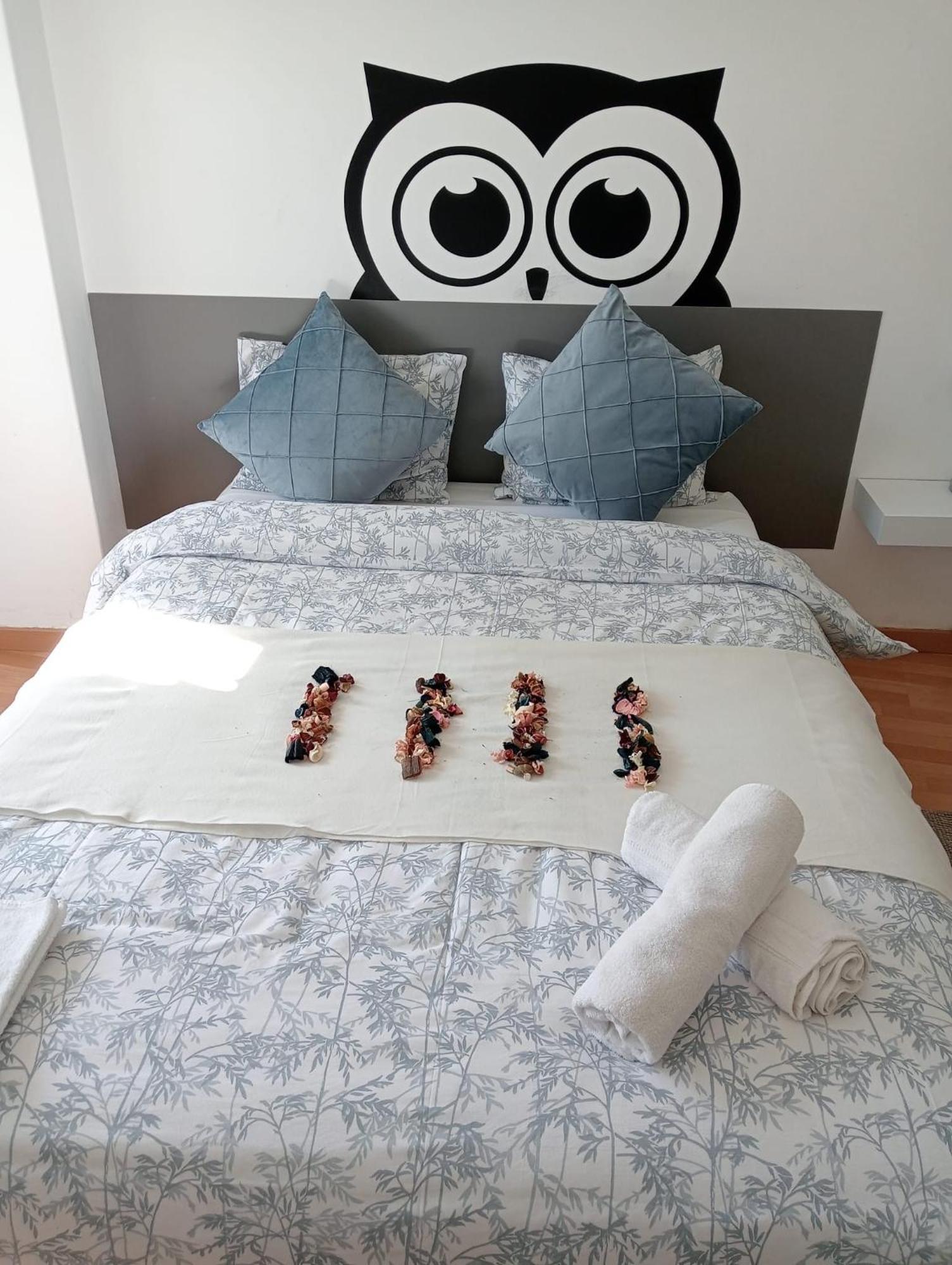 Corujinha Hostel Lisbon Bagian luar foto