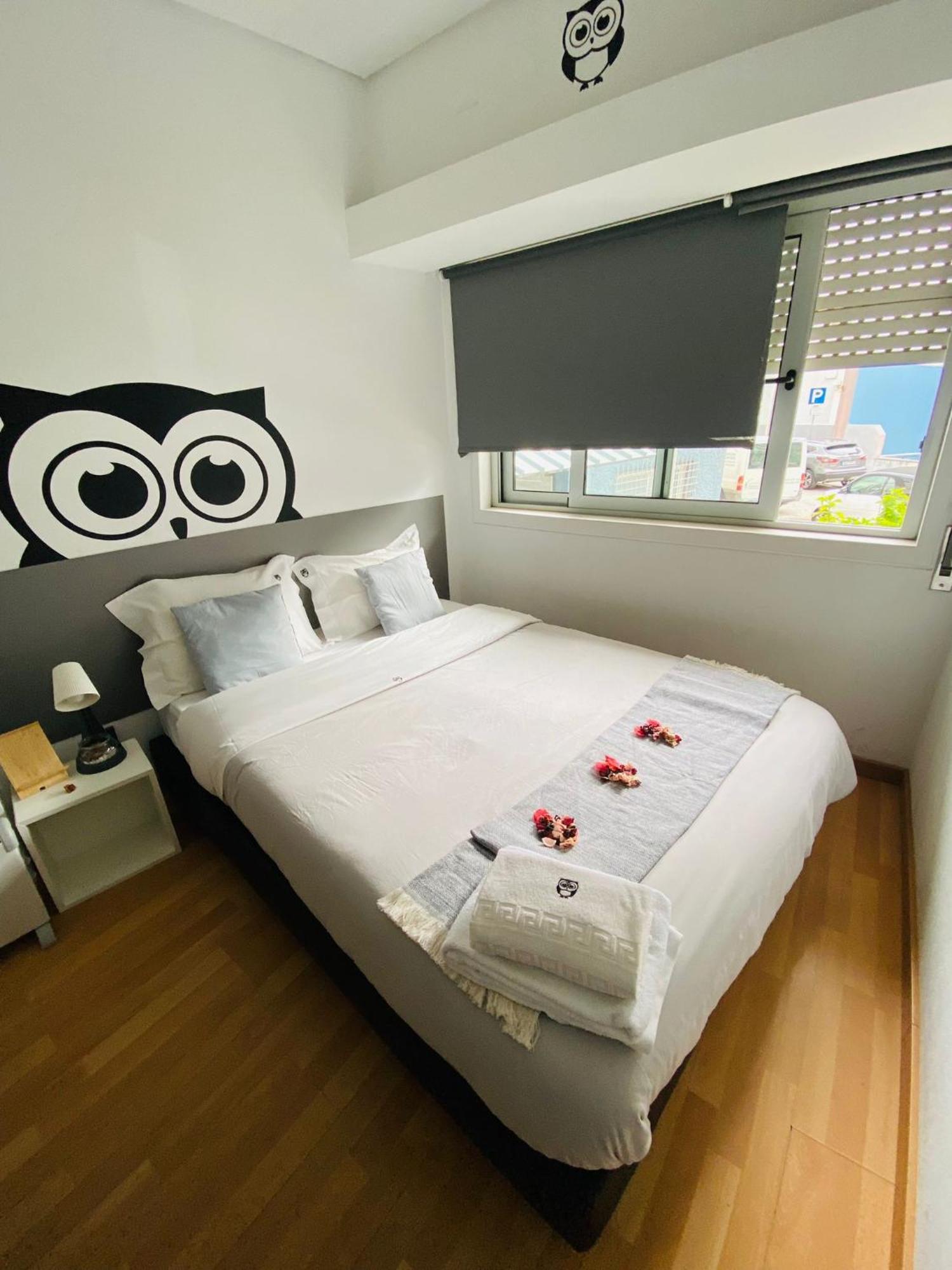 Corujinha Hostel Lisbon Bagian luar foto