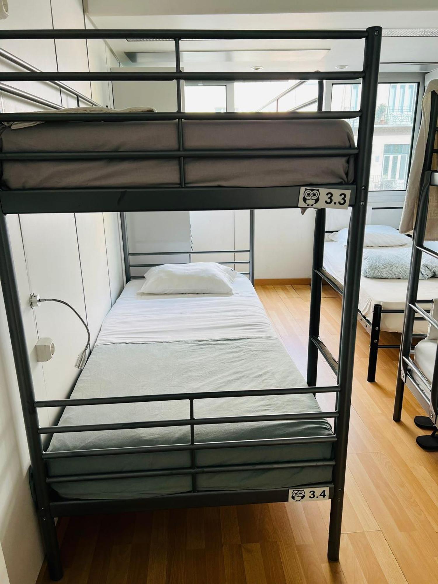 Corujinha Hostel Lisbon Bagian luar foto